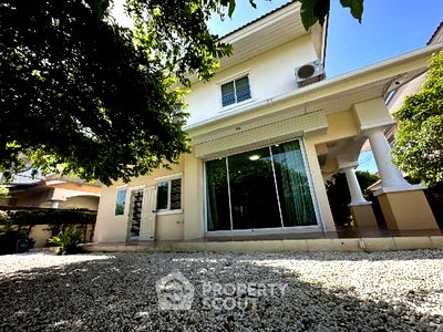 Houses for sale Muang Chon Buri Chonburi : 4-BR House in Samet (ID 1275105)