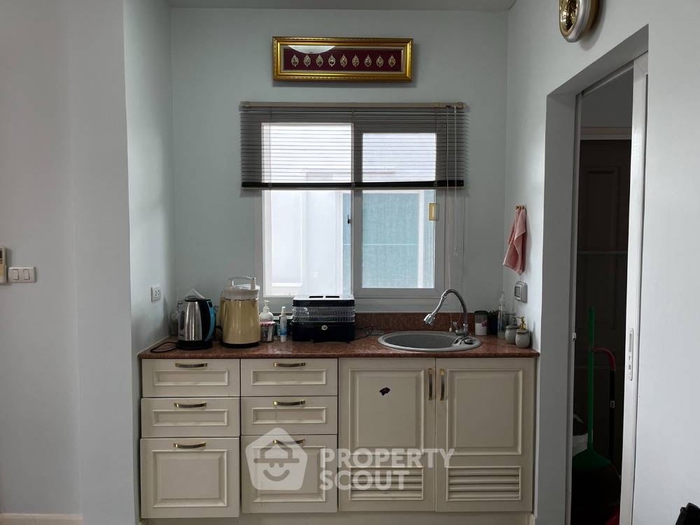 รูป บ้าน 3-ห้องนอน ที่ เดอะ เซนโทร รัตนาธิเบศร์ ใน บางเลน (ID 1616590) - รูปที่ 10/18