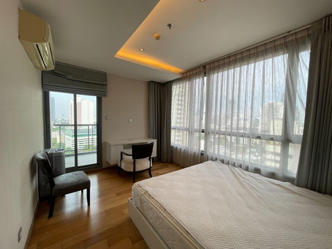 หลุดจอง เอช สุขุมวิท 43 คอนโดมิเนียม 2 ห้องนอน ไซ์ใหญ่ ใจกลางพร้อมพงษ์ ห้องมุม วิวไม่ บล้อค เพียง 9.5 ล้าน 