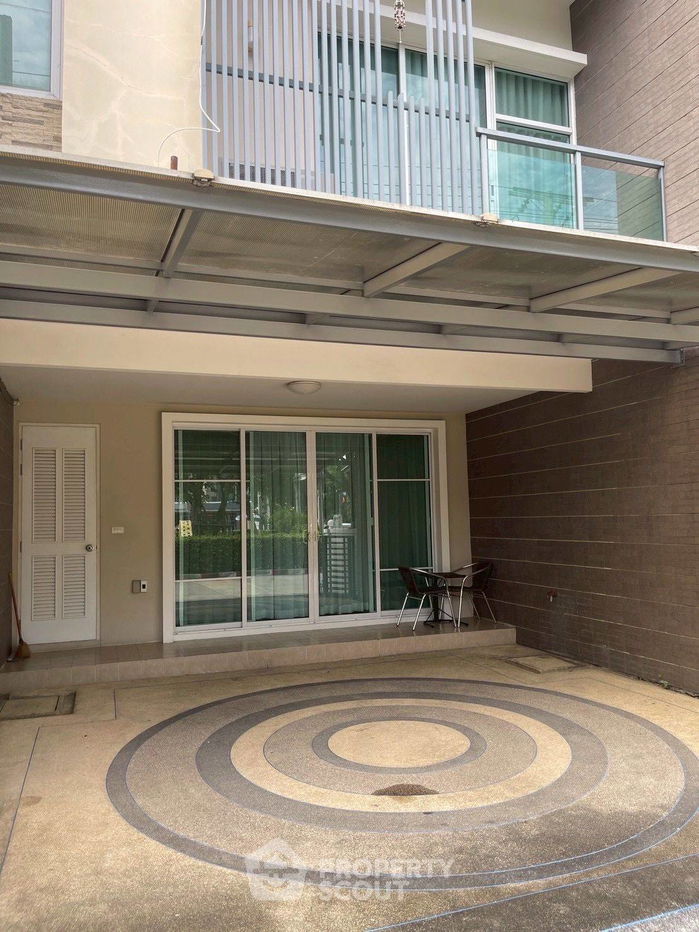 รูป ทาวน์เฮาท์ 3-ห้องนอน ใน ท่าทราย (ID 2172483) - รูปที่ 19/30