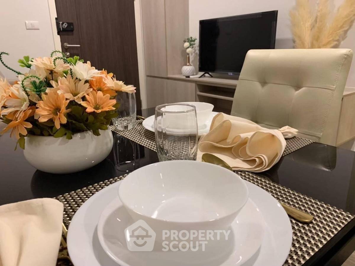 picture 1-BR Condo at The Collect Ratchada 32 in Chan Kasem (ID 1886951) - 5/6