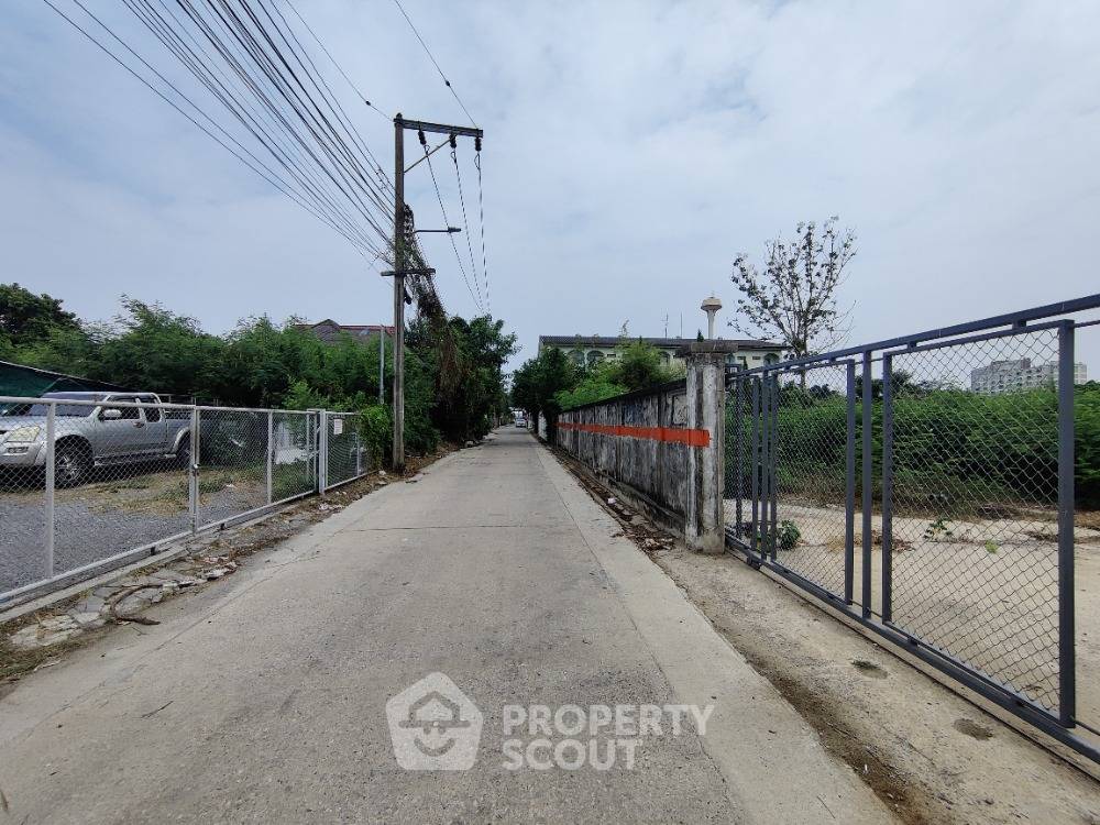 รูป ที่ดินสำหรับปล่อยขาย 5,292 ตารางเมตร แถว ใน ตลิ่งชัน (ID 1495343) - รูปที่ 4/6