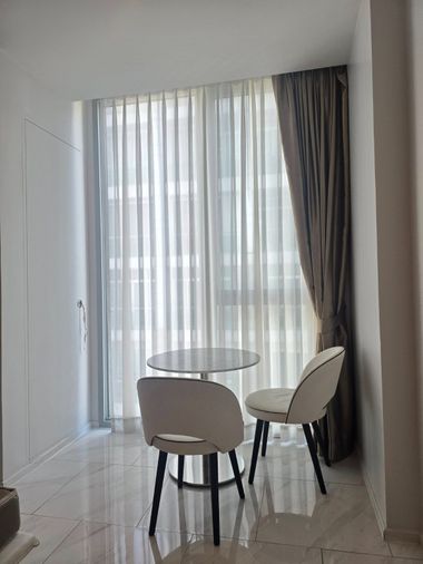 คอนโดให้เช่า ไฮด์ สุขุมวิท 11 (CR03329)