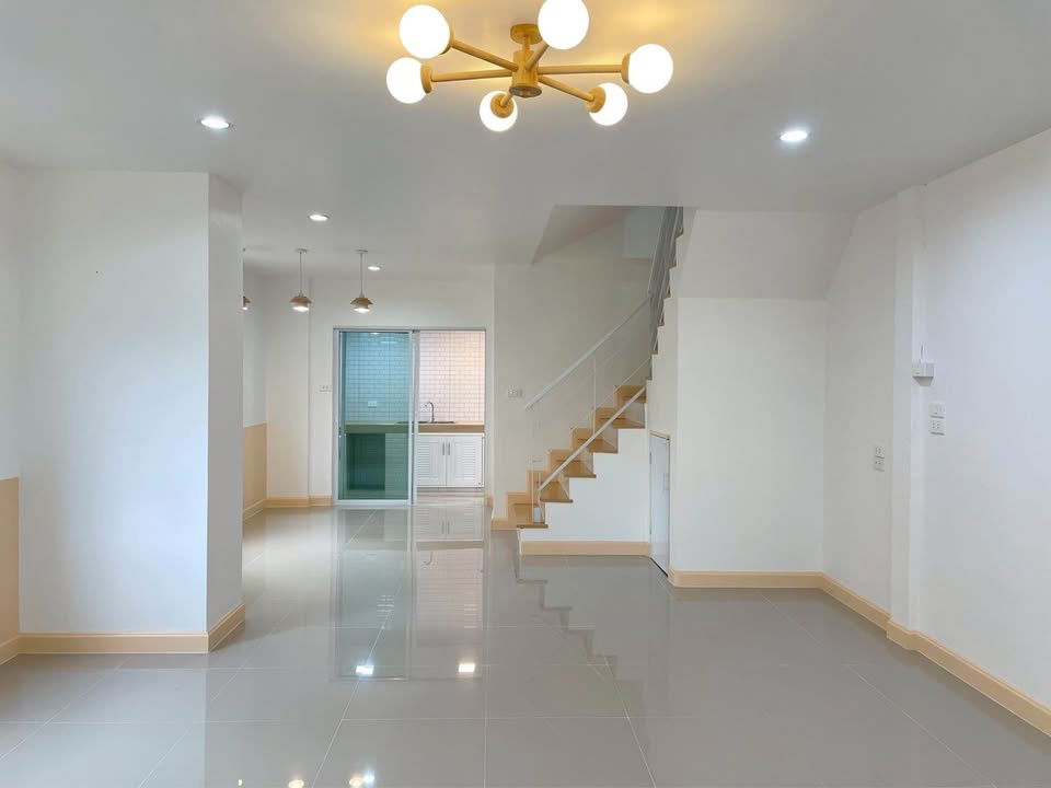 รูป ✨ ขายทาวน์เฮาส์หลังมุม รีโนเวทใหม่ทั้งหลัง✨ - รูปที่ 14/20