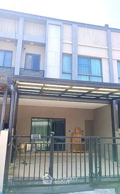 ทาวน์โฮม นนทบุรี : ทาวน์เฮาท์ 2-ห้องนอน ใน มหาสวัสดิ์ (ID 2035468)