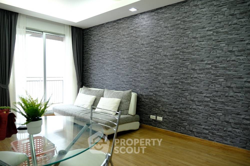 picture 2-BR Condo at Thru Thonglor in Bang Kapi (ID 2089930) - 2/20