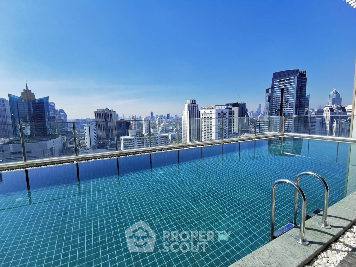 picture 2-BR Condo at Noble Recole Sukhumvit 19 near MRT Sukhumvit (ID 2325036) - 15/16