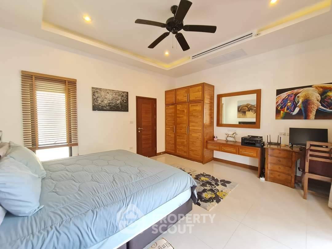 รูป วิลล่า 3-ห้องนอน ที่ ทะเล สวรรค์ ใกล้ บางเสร่ (ID 2118967) - รูปที่ 11/22