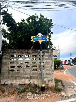 ที่ดิน ตลาดโรงโป๊ะ : ที่ดินสำหรับปล่อยขาย 4,152 ตารางเมตร แถว ใน บางละมุง (ID 2185114)