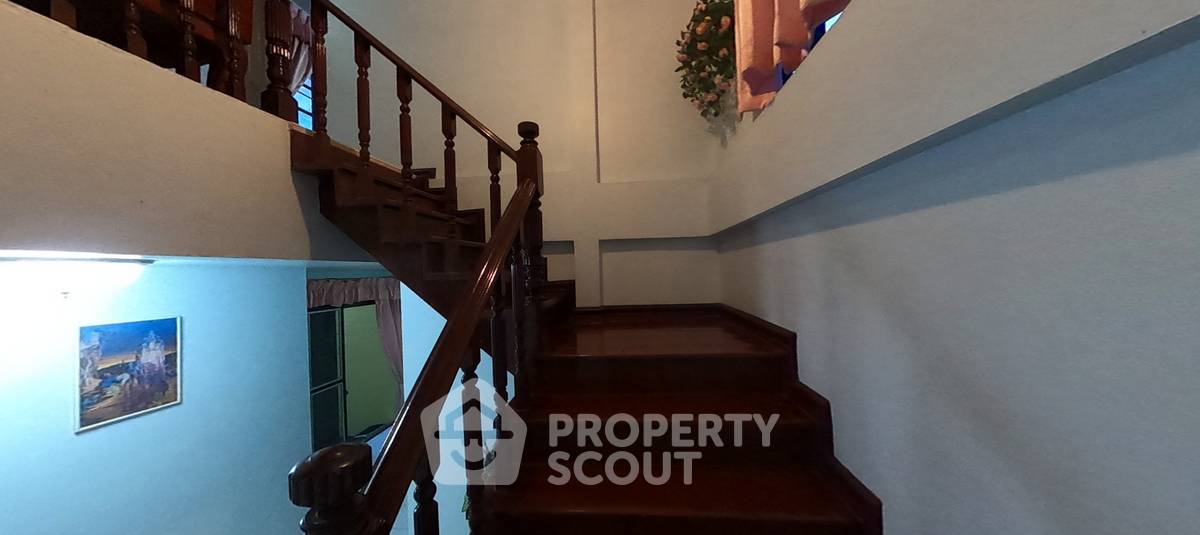 รูป บ้าน 5-ห้องนอน ใน ดอนเมือง (ID 1836221) - รูปที่ 4/7