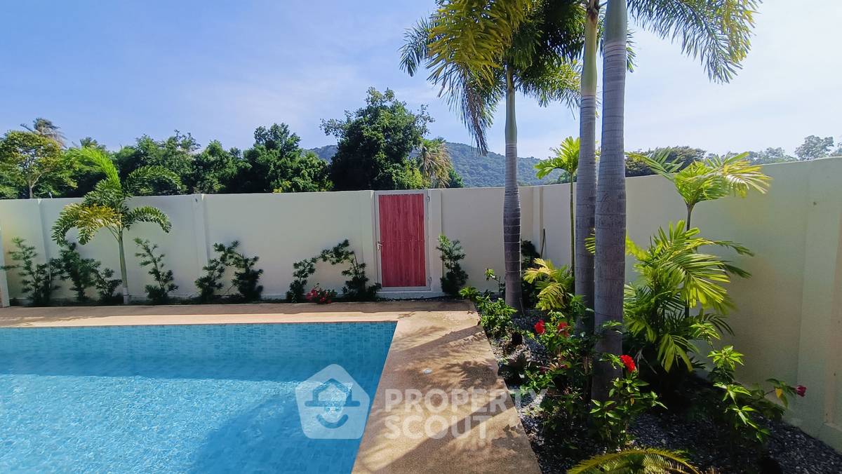 รูป วิลล่า 3-ห้องนอน ใน ปากน้ำปราณ (ID 1937001) - รูปที่ 2/28