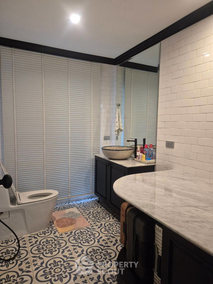 picture 4-BR House in Nuan Chan (ID 2456436) - 19/43