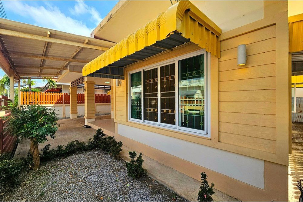 picture [920601001-695] Sup Thani, 3 Bed 3 Bath, in Hua Hin Soi 6 For Sale - 4/30