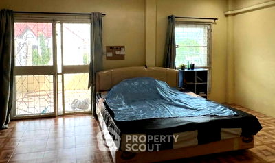 Houses for sale Pak Kret Nonthaburi : 6-BR House in Bang Phut (ID 1704264)