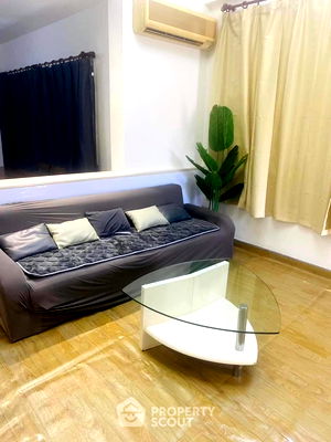 Houses for rent Srinagarindra Road : 5-BR House in Samrong Nuea (ID 1534617)