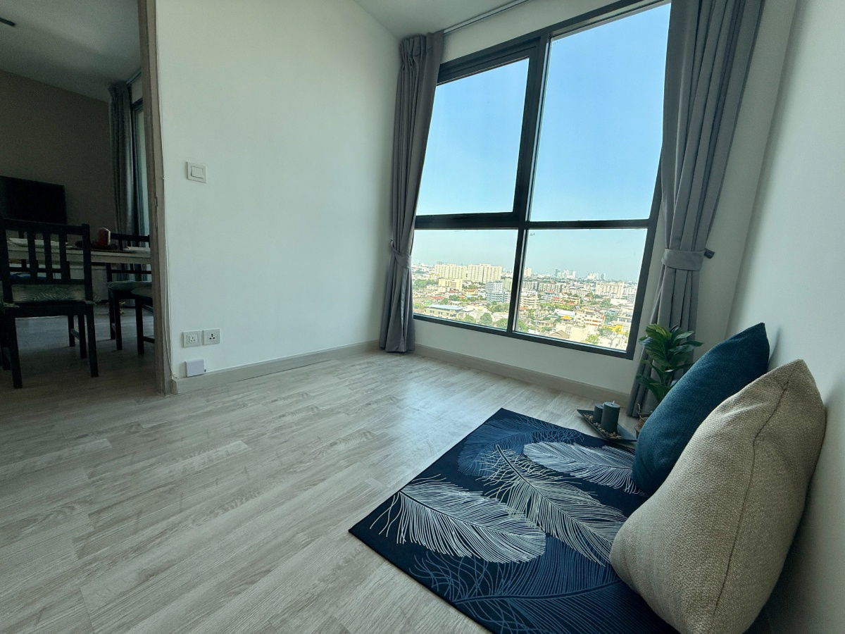 picture BTS On Nut 200 m. Price  21,500 Baht Condo Ideo Mobi Sukhumvit ( Rental ) - 1/14