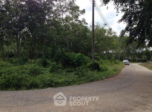 Land Sale size 4,972 sq.m. by Nai Thon Beach for sale (ID 985907)