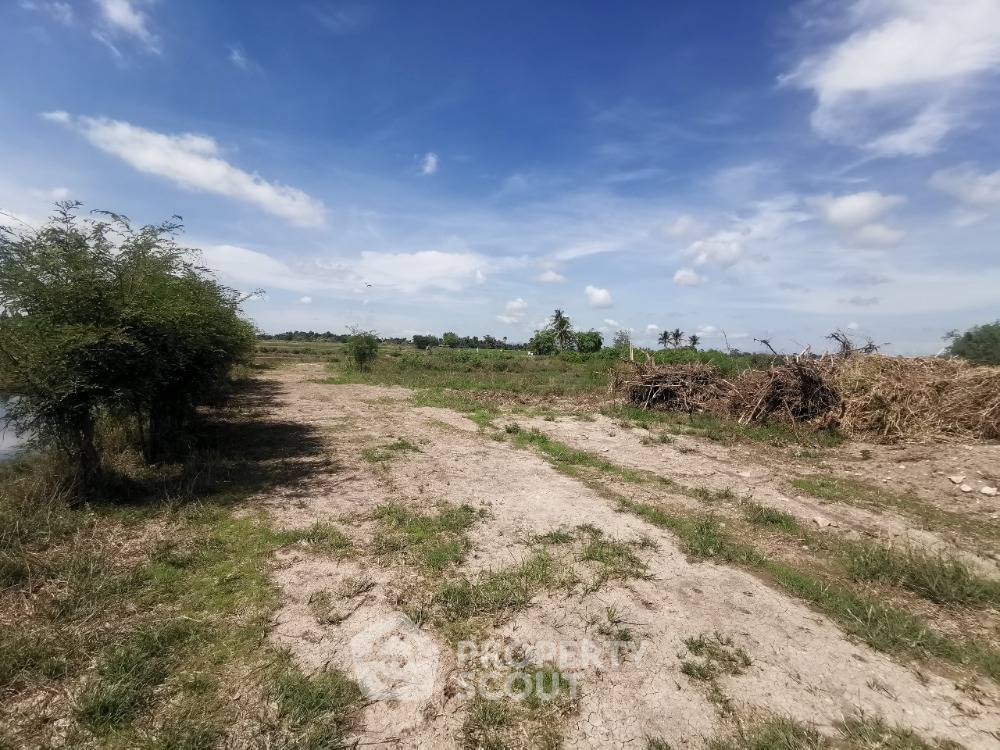 รูป ที่ดินสำหรับปล่อยขาย 46,400 ตารางเมตร แถว ใกล้ หาดเจ้าสำราญ (ID 1405058) - รูปที่ 3/3