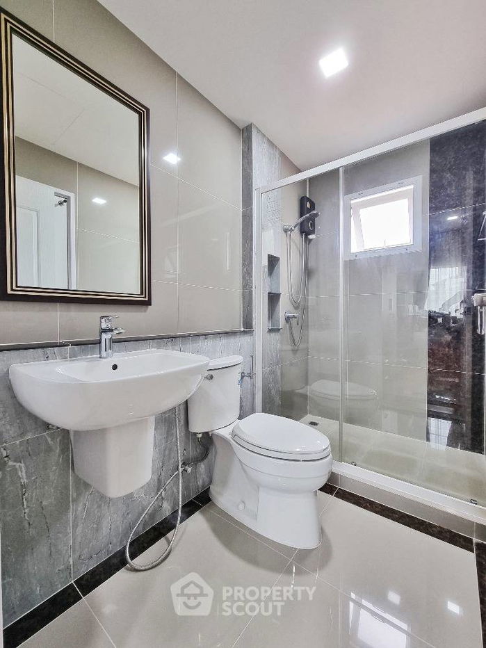 รูป บ้าน 4-ห้องนอน ใน บางปะกอก (ID 1757256) - รูปที่ 6/10