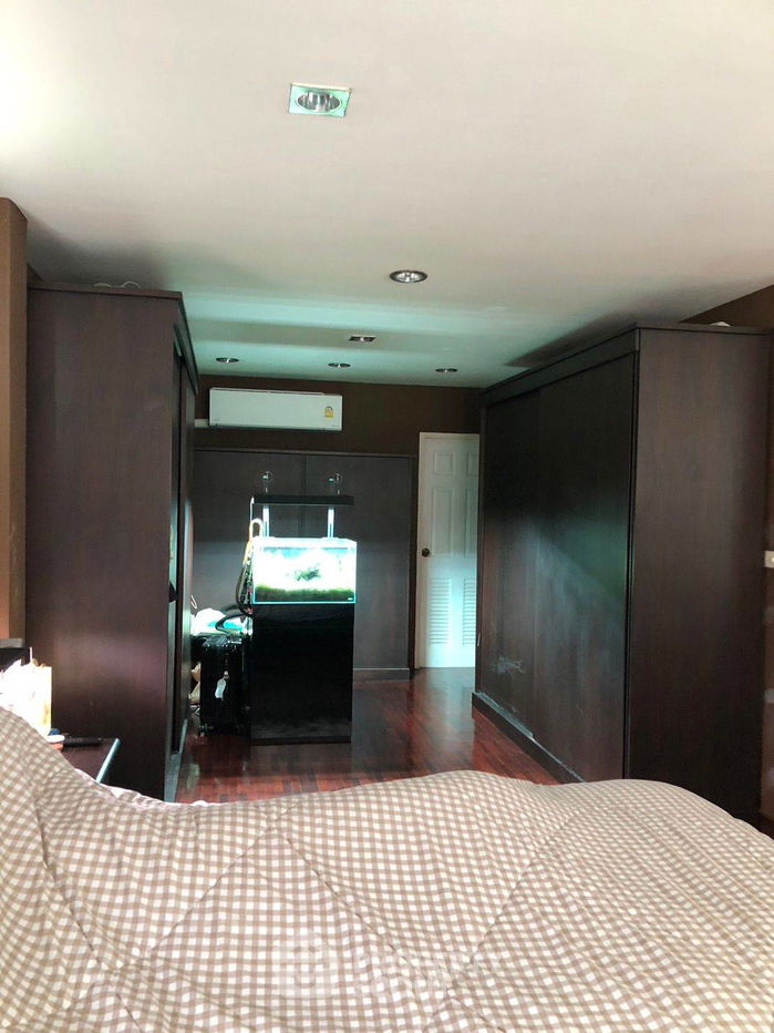 picture 4-BR House near BTS Saphan Khwai (ID 2083325) - 11/33