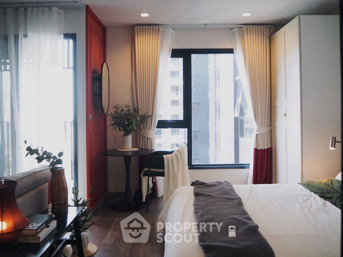 picture Studio Condo at Life Ladprao Valley near BTS Ha Yaek Lat Phrao (ID 2451870) - 11/19