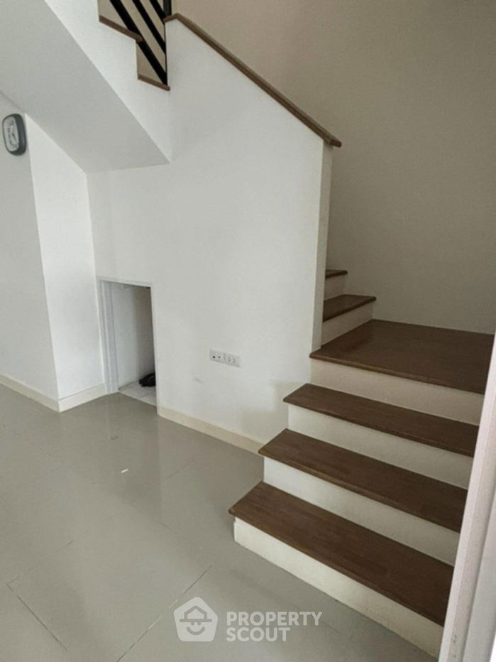 รูป ทาวน์เฮาท์ 3-ห้องนอน ใน บางชัน (ID 1779305) - รูปที่ 9/17