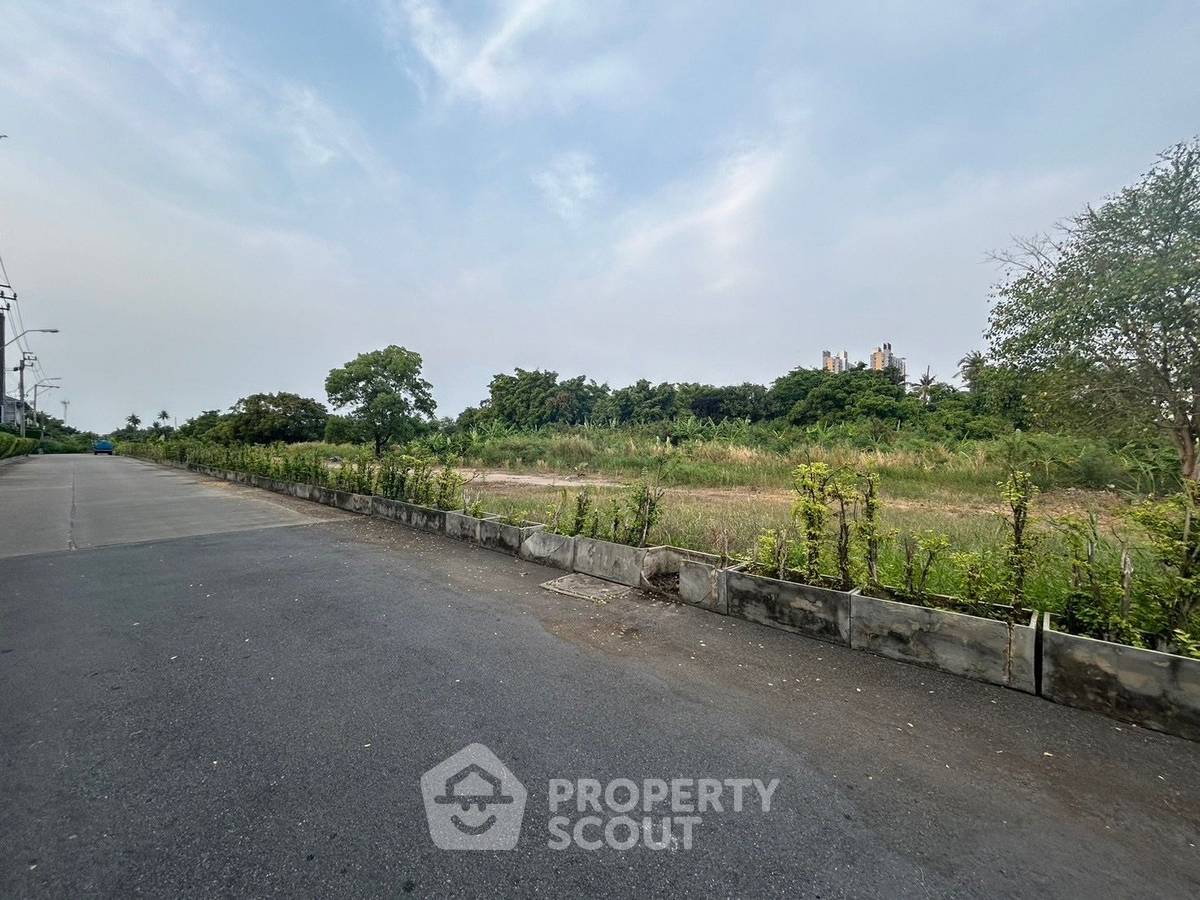 รูป ที่ดินสำหรับปล่อยขาย 6,385.2 ตารางเมตร แถว ใน บางแค (ID 1491539) - รูปที่ 3/13