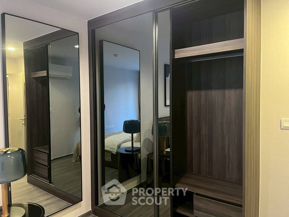 picture 2-BR Condo at Ideo Mobi Sukhumvit 40 near BTS Ekkamai (ID 2456487) - 11/20