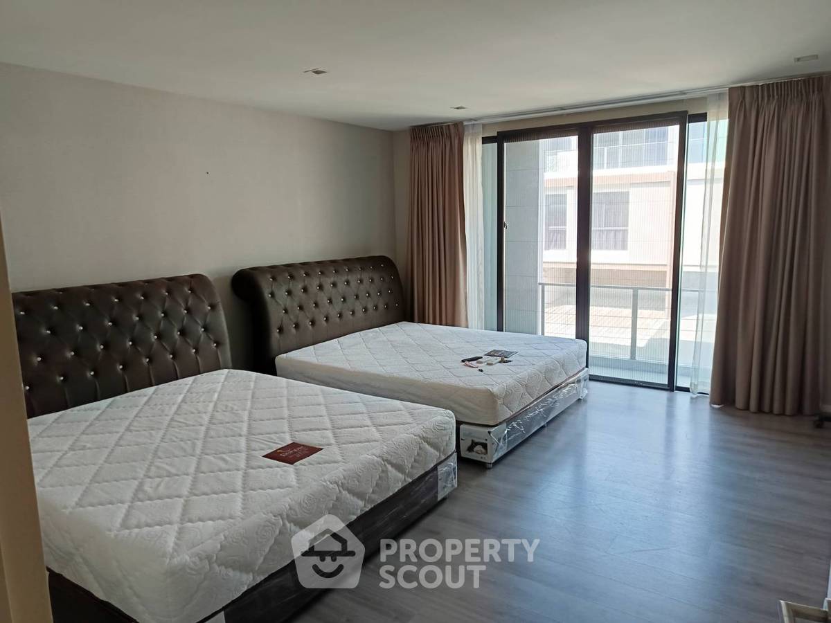 รูป ทาวน์เฮาท์ 3-ห้องนอน ใน ตลาดบางเขน (ID 2047325) - รูปที่ 5/11