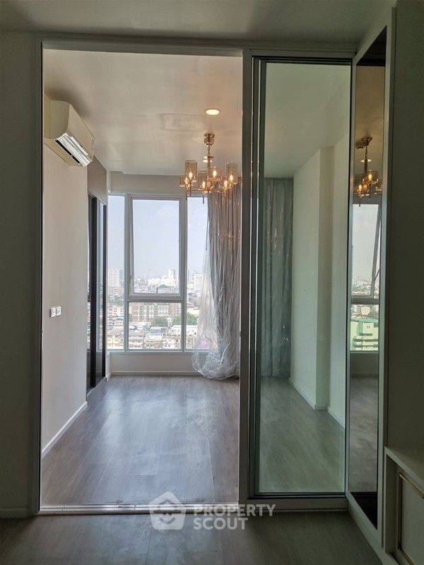 รูป คอนโด 2-ห้องนอน ที่ เดอ ลาพีส จรัญ 81 ใกล้ MRT บางพลัด (ID 2143493) - รูปที่ 4/10