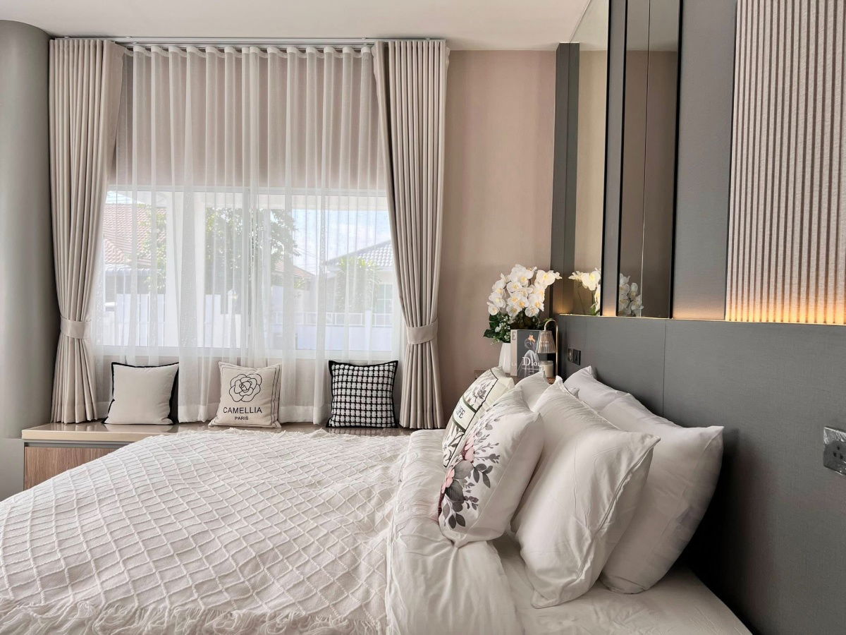 รูป 🏡✨ บ้านเดี่ยวสไตล์โมเดิร์น พร้อมสวนส่วนตัว - รูปที่ 15/27