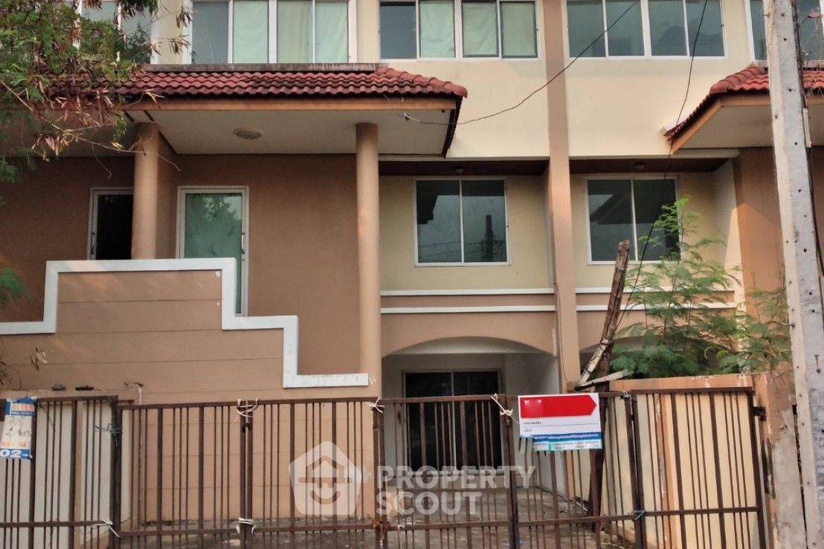 รูป ทาวน์เฮาท์ 3-ห้องนอน ใกล้ ลำสาลี (ID 1982885) - รูปที่ 1/8