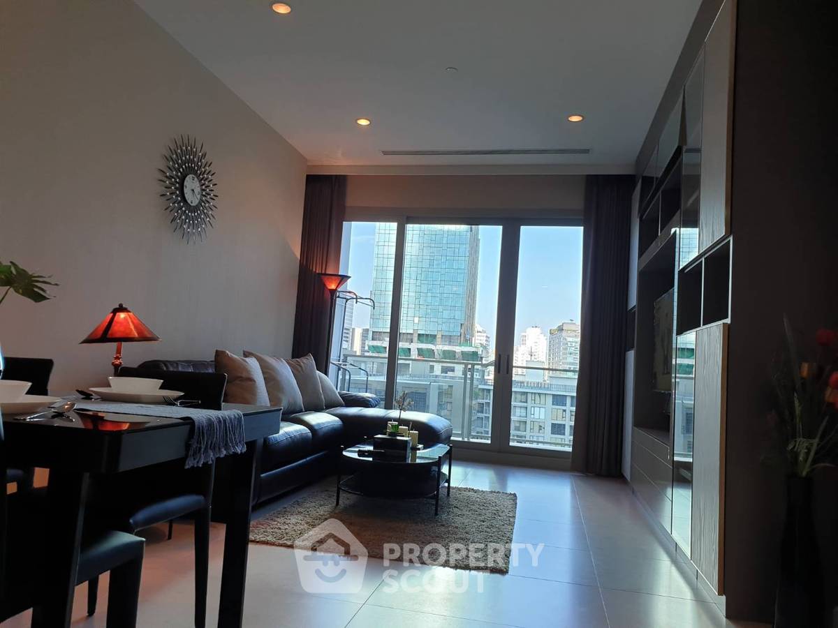 picture 1-BR Condo at 185 Rajadamri near BTS Ratchadamri (ID 2072758) - 10/11