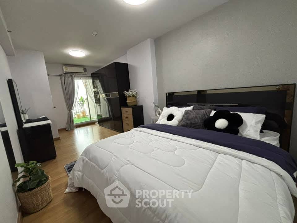 picture 1-BR Condo at Supalai Park Ratchayothin near BTS Ratchayothin (ID 2051541) - 1/5