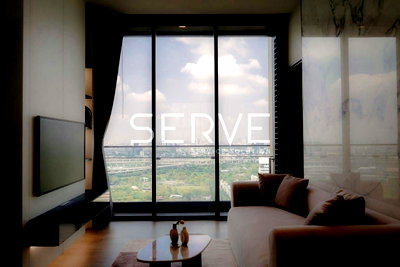 Condos for rent Major Cineplex Ratchayothin : 2 Beds with Bathtub Nice Room  Fully furnished  Private Lift Good Location Close to BTS Ratchathewi 390 m @  The Crest Park Residences 