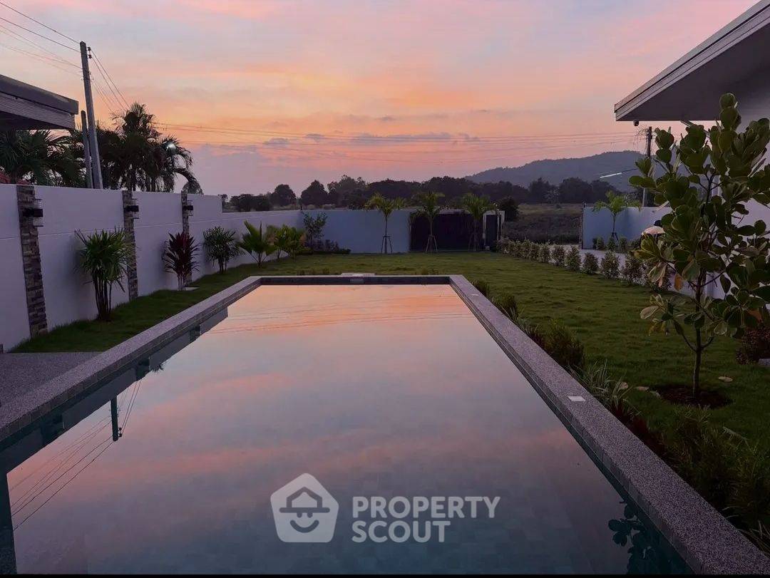 รูป วิลล่า 3-ห้องนอน ใน หินเหล็กไฟ (ID 2435128) - รูปที่ 7/20