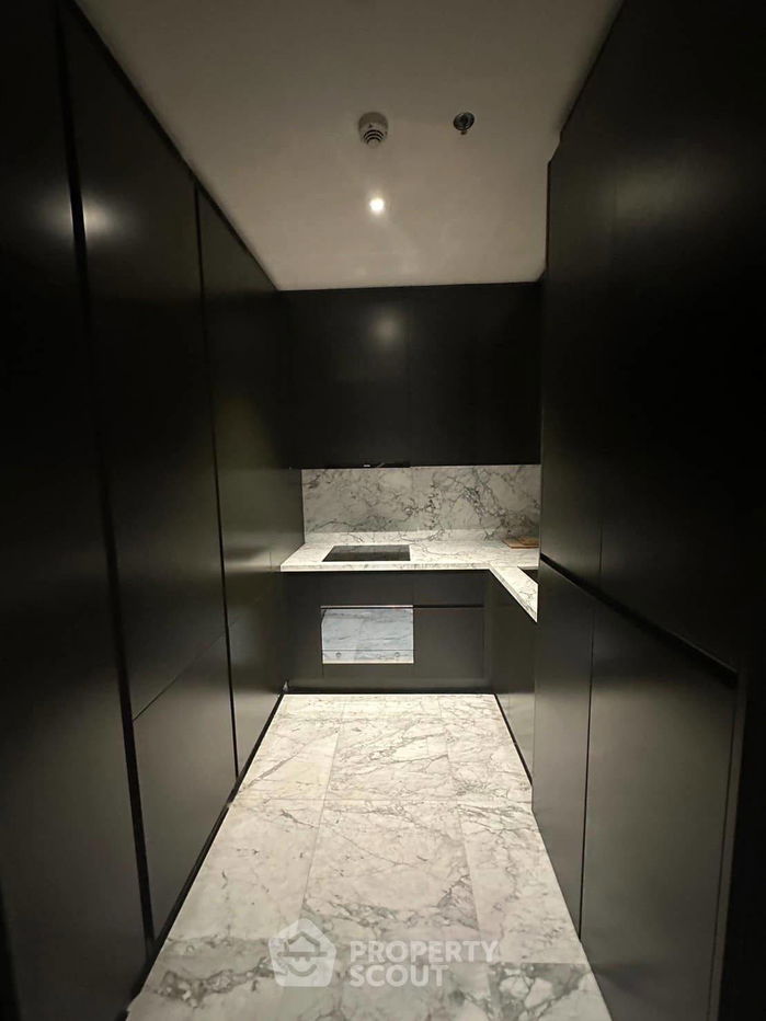 picture 2-BR Condo at Khun By Yoo near BTS Thong Lor (ID 1986429) - 8/8