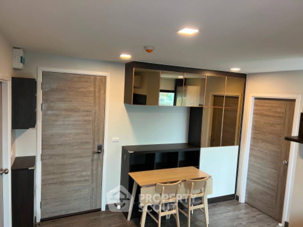 picture 2-BR Condo at The Nigh Condo Ngamwongwan near BTS Kasetsart University (ID 754827) - 2/11