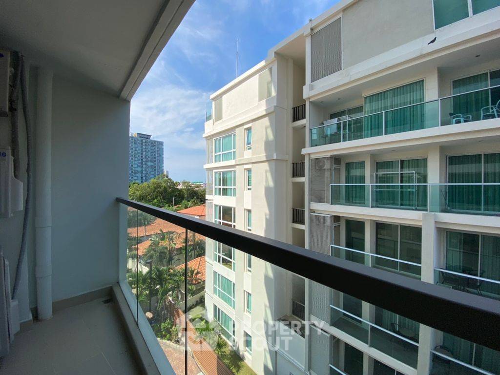picture 2-BR Condo at The Peak Towers close to Phratamnak (ID 1510237) - 2/14