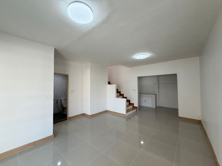 รูป 🏠ขายทาวน์เฮ้าส์รีโนเวท หลังมุม 2ชั้น 3นอน บ้านพฤกษา3 บางบัวทอง - รูปที่ 2/17