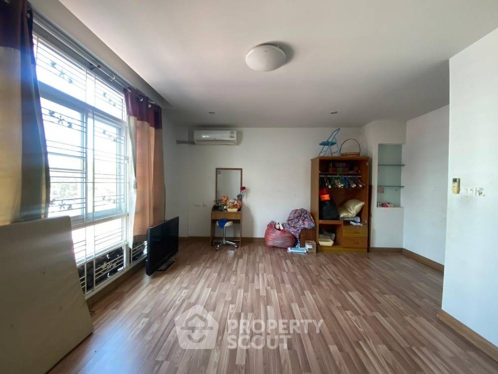 รูป ทาวน์เฮาท์ 4-ห้องนอน ใน คลองจั่น (ID 2027941) - รูปที่ 7/9