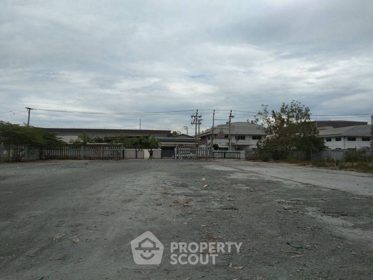 รูป ที่ดินสำหรับปล่อยเช่า 8,156 ตารางเมตร แถว ใน บางปูใหม่ (ID 2160132) - รูปที่ 1/5