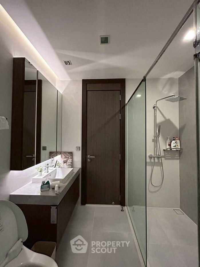 รูป คอนโด 2-ห้องนอน ที่ คิว วัน สุขุมวิท ใกล้ BTS นานา (ID 2456197) - รูปที่ 8/20