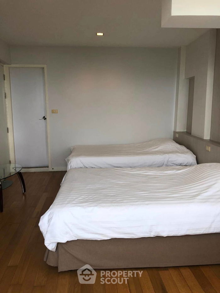 picture 3-BR Condo at Sunshine Beach Condotel close to Pattaya (ID 2434964) - 10/14