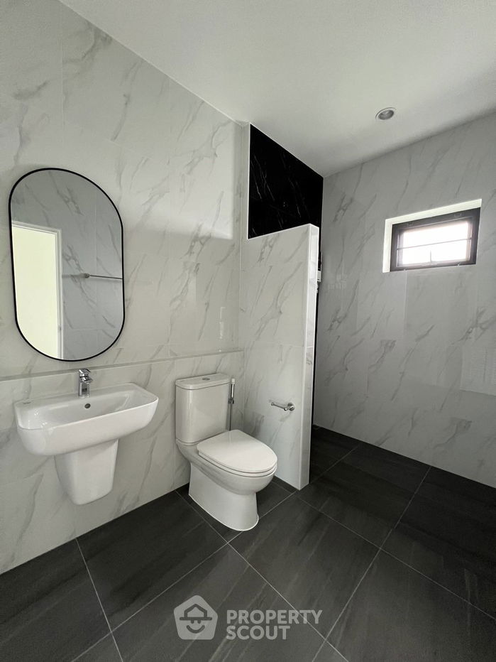 รูป บ้าน 4-ห้องนอน ใน ศรีสุนทร (ID 1926860) - รูปที่ 6/6