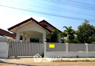 Houses for sale Rimping Supermarket : 3-BR House in Nong Chom (ID 1490631)