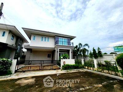 Houses for sale Nonthaburi : 4-BR House in Bang Rak Phatthana (ID 1794240)