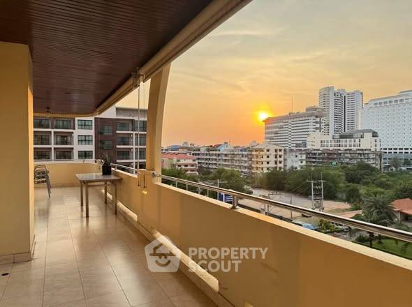 picture 1-BR Condo at View Talay Residence 4 Jomtein close to Jomtien Beach (ID 2452349) - 2/9