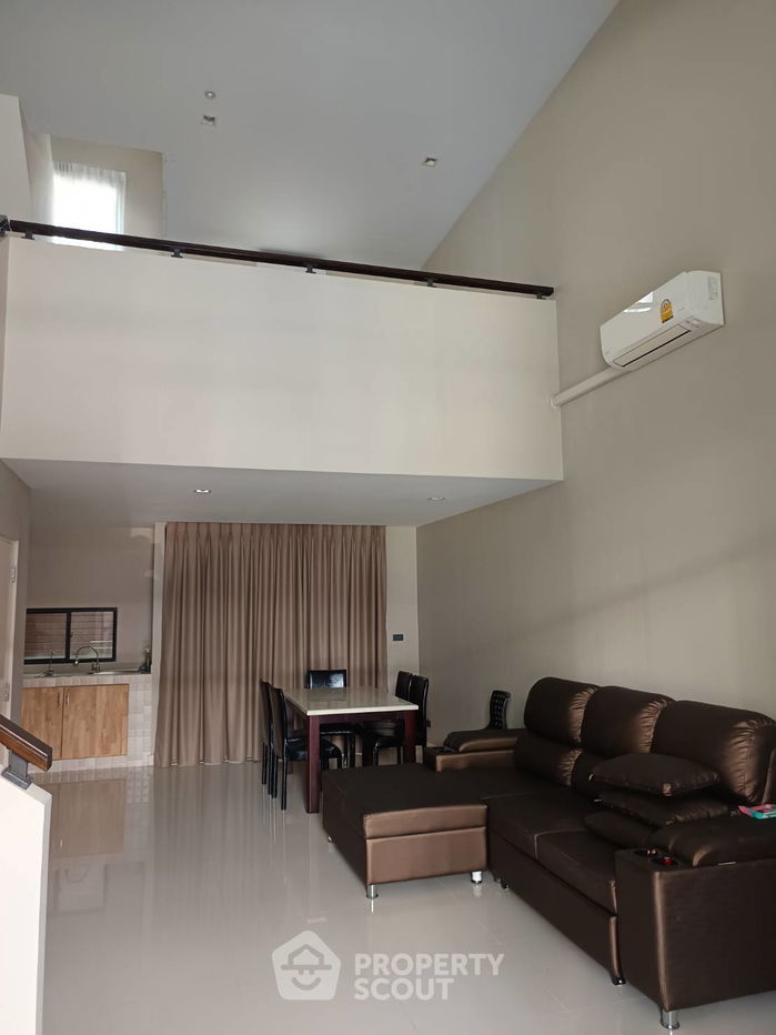 รูป ทาวน์เฮาท์ 3-ห้องนอน ใน ตลาดบางเขน (ID 2047325) - รูปที่ 2/11