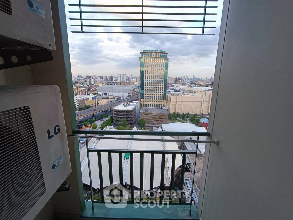 picture 1-BR Condo at Lumpini Place Pinklao 2 near MRT Bang Yi Khan (ID 1325893) - 10/12